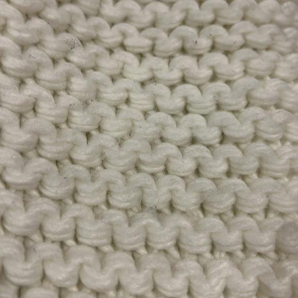 Cream colored beanie - Picture 2 of 2